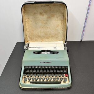 olivetti lettera 32 オリベッティ タイプライター パステルグリーン レトロ 古道具 店舗 什器 当時物 y2-202