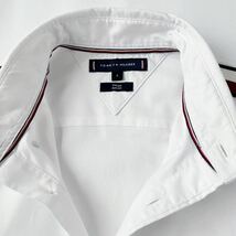 (美品) トミーヒルフィガー TOMMY HILFIGER ボタンダウン ストレッチ 長袖シャツ S (日本M) ホワイト シャツ _画像5