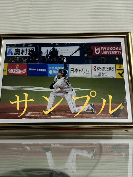 大谷翔平　A4写真　WBC膝を付いてますが、これホームランなのです！他にも多数出品してますので是非ご覧下さい。フレームカラーゴールド