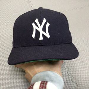 モーマ ニューエラ ニューヨークヤンキース MoMA x NEW ERA NEW YORK YANKEES 59FIFTY ネイビー navy キャップ 帽子 CAP 7 1/4 57.7cm