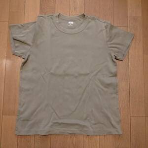 ユニクロ　Tシャツ カーキ　XL