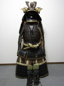 BC05-7662[GGH] 時代 甲冑 等身大 飾りサイズ 約155cm 武具 鎧兜 一式 1円～