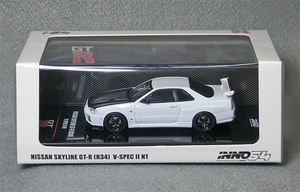 日産スカイラインGT-R[R34] V-SPEC 2 N1　（ホワイト/カーボンボンネット）　*1/64スケール　*INNO MODELS製　　　*04