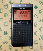 SRF-T355 ソニー 美品 受信確認済 完動品 AM FM ワイドFM ポケットラジオ 名刺サイズ 通勤 通学 出張 アウトドア 防災 登山 入院 1009618_画像3