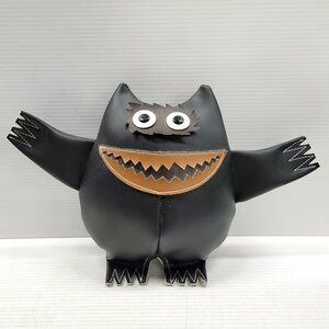 IZU【中古品】 Naugahyde Nauga Monster ナウガハイド ナウガモンスター ぬいぐるみ 〈208-240216-AS-09-IZU〉