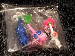 【送料無料】新品　未使用　マスコット ピクミン フルーツグミ キーホルダー 白ピクミン　羽ピクミン　青ピクミン　セット