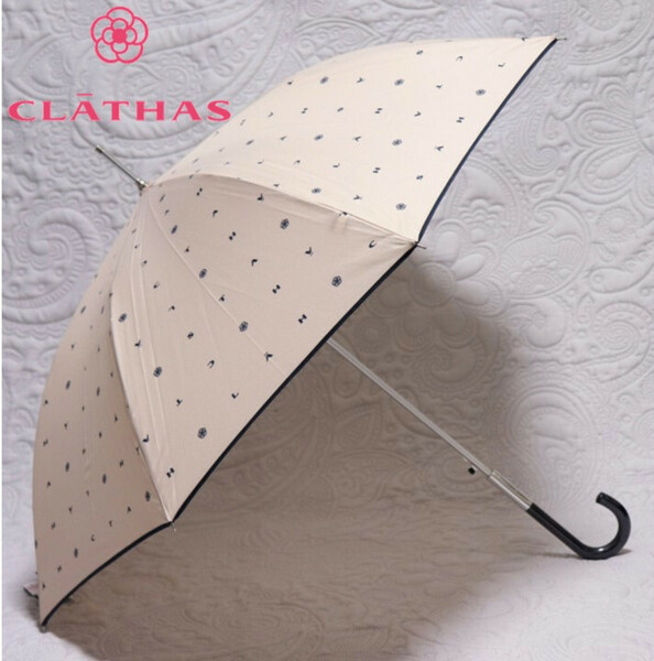 新品タグ付き【CLATHAS クレイサス】長傘 カメリア ロゴ柄 ジャンプ式 雨傘 ピンクベージュ v4543ｍ