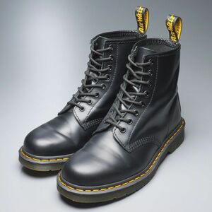 GGP4109//定価￥29,700-*ドクターマーチン/Dr.Martens*1460/UK7/8ホールブーツ/プレーントゥ/レースアップブーツ/靴/黒/ブラック