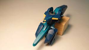 HGUC 1/144 ギャプラン (機動戦士Zガンダム)　胴体※シール添付アリ　ガンプラ 完成品 ジャンク