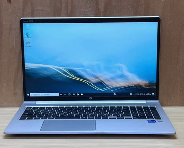 美品 新品M.2 SSD 256GB / HP PROBOOK 450 G8 ◆Core i5 1135G7 4.20GHz◆メモリ 16GB /15.6型 フルHD◆ Win11 Pro 64bit ◆Office2021Pro