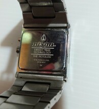 nixon ニクソン/DIRECT TIME TECHNOLOGY/THE ROTOLOG/ スクエア/クォーツ/ アナログ/ メンズ腕時計■□稼動品・電池交換済み■□_画像8