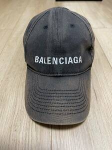 バレンシアガ　キャップ　黒　東急百貨店購入　中古　帽子