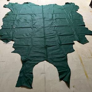 牛皮の絨毯
