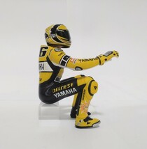 PMA MINICHAMPS 1/12 2005 ロッシ ライディング フィギュア ラグナ・セカ　限定 2999個 Rossi ミニチャンプス ゴロワーズ ヤマハ　YAMAHA_画像3