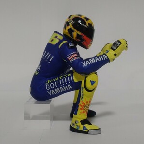 PMA MINICHAMPS 1/12 2005 ロッシ ライディング フィギュア 限定 2999個 Rossi ミニチャンプス ゴロワーズ ヤマハ YAMAHAの画像3