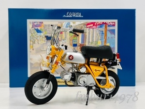 ★★★ 希少！★★★＜絶版・未使用＞EBBRO　エブロ　1/10　Honda Monkey Z50A (YELLOW)　ホンダ　バイク　モンキー