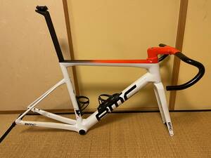 BMC TEAMMACHINE SLR01 MOD V2 2023年モデル　フレームセット　専用一体型ハンドル付属！