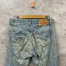 【中古】Levi's501 ライトブルー ボタンフライ デニムジーンズパンツ W32L32 実寸W32in 赤タブ 005010114 USA 海外輸入 古着 LK10544_画像4