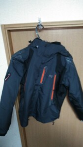 ARC'TERYX ジャケット インナー 2枚セット 中着ブラック系 上着カーキ系　現状品　メンズ