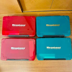 新品・即決『メガバス ランカーランチボックス 赤 緑 4個セット』Megabass LUNKER LUNCH BOX MB-3043NDDM GREEN RED タックルボックス