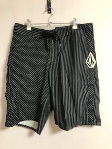 Volcom サーフパンツ　30インチ