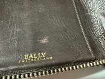 バリー BALLY 長財布 - レザー 黒×レッド×マルチ ラウンドファスナー 財布_画像5