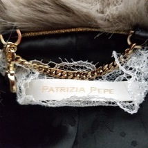 パトリツィアペペ PATRIZIA PEPE サイズ42 M - ライトグレー×黒 レディース 七分袖/フェイクファー/ショート丈/冬 美品 コート_画像3