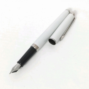 ウォーターマン WATERMAN 万年筆 - プラスチック×金属素材 白×シルバー インクなし ペン