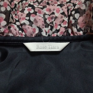 ローズティアラ Rose Tiara サイズ42 L - 黒×ピンク×マルチ レディース 七分袖/ひざ丈/花柄/フリル 美品 ワンピースの画像3