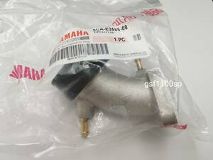 台湾ヤマハ製　マジェスティ１２５ キャブ 仕様用 マニホールド　5CA-E3585-00 ★新品★