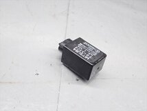 β240214-4 ホンダ SLR650 ビガー VTMRD09 (H9年式) 純正 ウインカーリレー 動作正常！破損無し！_画像3