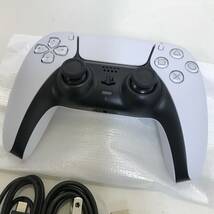 35　SONY Playstation5 PS5 CFI-2000 本体 中古品 (140)　01_画像4