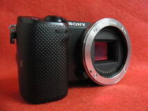 K26/ミラーレス一眼カメラ SONY α NEX-5T ソニー デジタルカメラ 他多数出品中_画像1