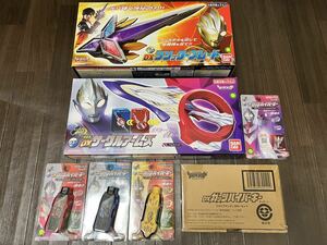 【開封美品】ウルトラマントリガー DXサークルアームズ DXグリッターブレード DXガッツハイパーキーセット他