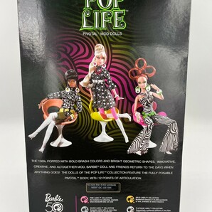 ⑩【★激レア品】MATTEL マテル バービー ポップライフ 50周年記念 着せ替え人形 Barbie POP LIFE モッズ バービーコレクション ドールの画像3