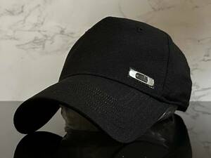 【未使用品】50F★OAKLEY オークリー キャップ 帽子 CAP 上品で高級感のあるブラックの伸縮素材にメタル製ロゴ♪《伸縮前58㎝～61㎝位迄》