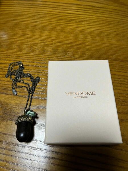 VENDOME どんぐり ネックレス