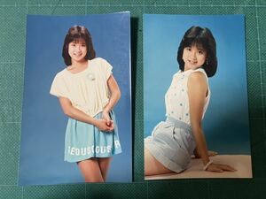 松本典子　マルベル堂プロマイド写真2枚　ノースリーブ　ミニスカ　80年代アイドル 