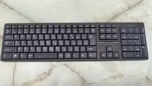 BUFFALO 無線キーボード BSKBW100S レシーバー無し　中古