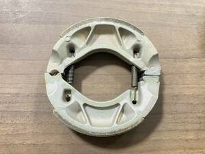 [ new goods ] Yamaha YBR125/YBR125K/YBR125KG/YB125SP rear brake shoe / for searching drum brake lining 