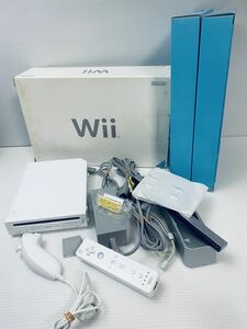 Wii 白 本体 コンソール 箱とすべてのオリジナル付属品付き 動作品(312)