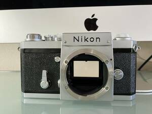 動作確認済みの Nikon F 721万台ファインダーレスの中期型 FTNファインダー対応