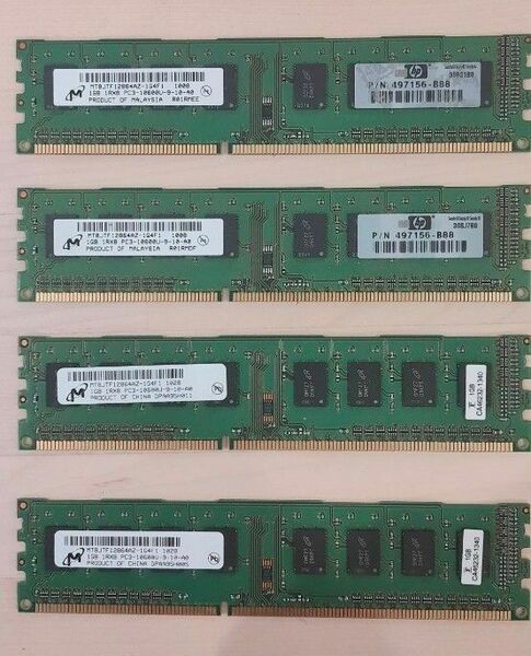 4x 1GB 1Rx8 PC3-10600U RAM