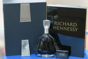  ブランデー　MHD　正規輸入品　Richard Hennessy ヘネシー リシャール 700ml コニャック バカラ 未開栓　