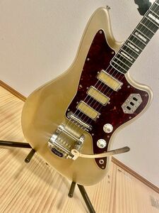 Fender / Gold Foil Jazzmaster Ebony 新品未使用