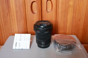 キヤノン canon 広角ズームレンズ RF14-35mm F4 L IS USM 未使用に近い美品