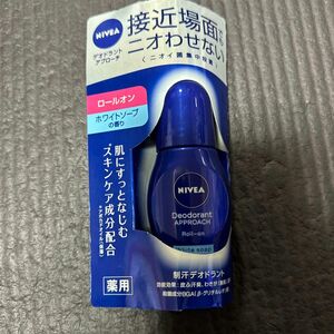 ニベアデオ ロールオン ホワイトソープの香り 40ml 花王