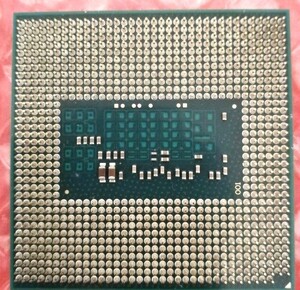 【中古パーツ】複数購入可CPU Intel Core i7-4712MQ 2.3GHz TB 3.3GHz SR1PS Socket G3(rPGA946B) 4コア8スレッド動作品 ノートパソコン用