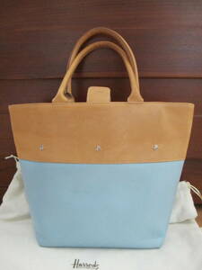 Harrods Harrods is light easy to use tote bag leather × light blue nylon storage bag attaching 