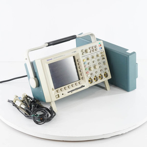 [JB]ジャンク TDS 3054 TDS3054 Tektronix DIGITAL PHOSPHOR OSCILLOSCOPE 4ch 500MHz 5GS/s テクトロニクス オシロスコープ..[05628-0113]